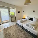 Zentrale In *